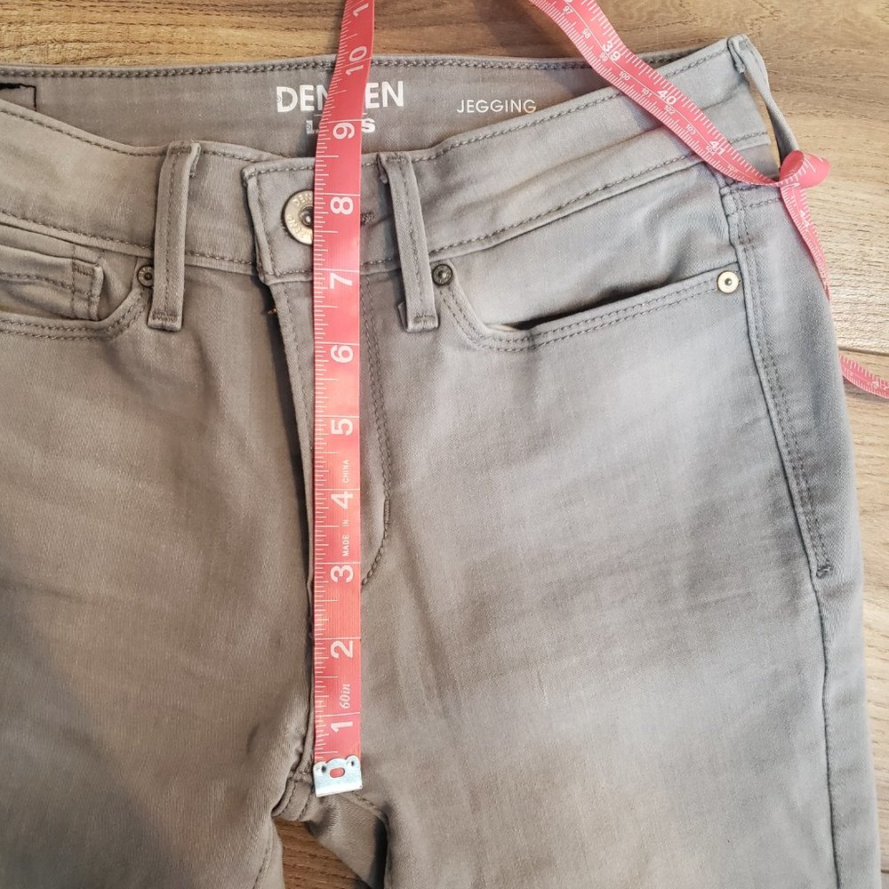 Levi's Denizen High Rise Jeggings Size 3 - Picture 5 of 8